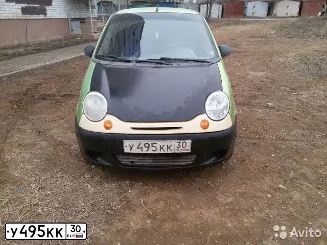 Фото автомобиля DAEWOO MATIZ, 2007 — госномер Р261МХ30. Цвет: СВЕТЛО-ЗЕЛЕНЫЙ