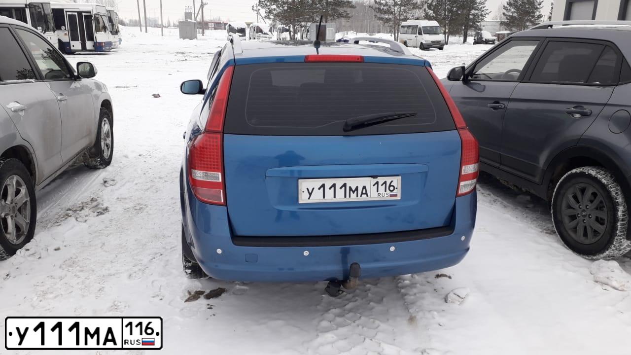 Фото автомобиля KIA CEE'D, 2010 — госномер О247РС716. Цвет: синий