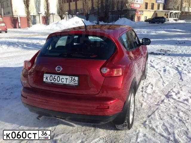 Фото автомобиля NISSAN JUKE, 2012 — госномер С378МХ136. Цвет: Красный