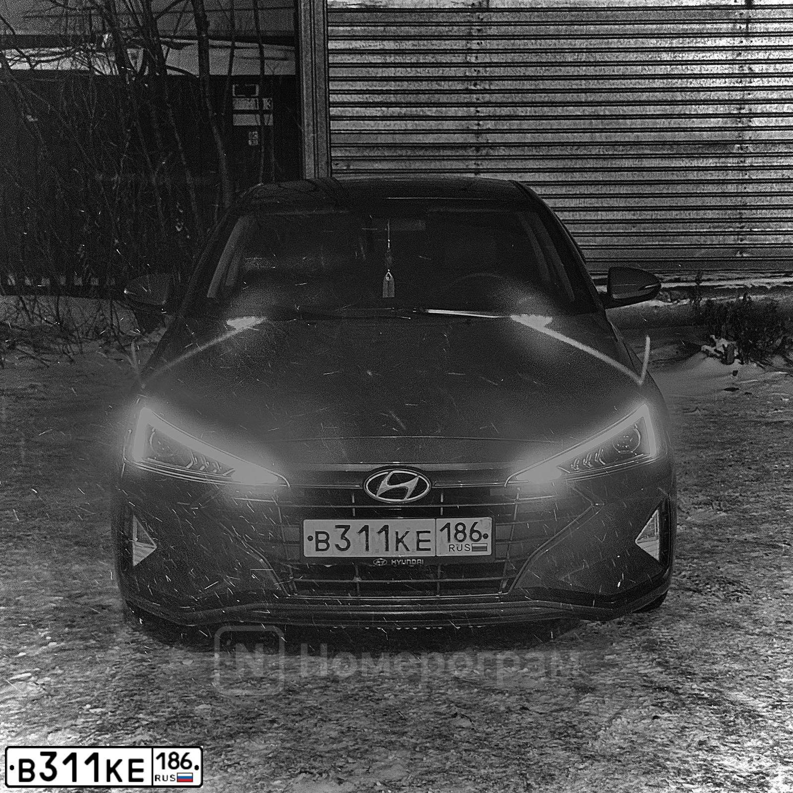 Фото автомобиля HYUNDAI ELANTRA, 2019 — госномер М263НК186. Цвет: Красный