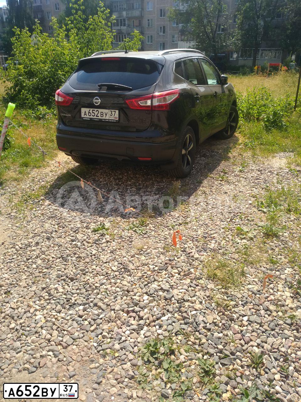 Фото автомобиля NISSAN QASHQAI, 2014 — госномер А652ВУ37. Цвет: ЧЕРНЫЙ