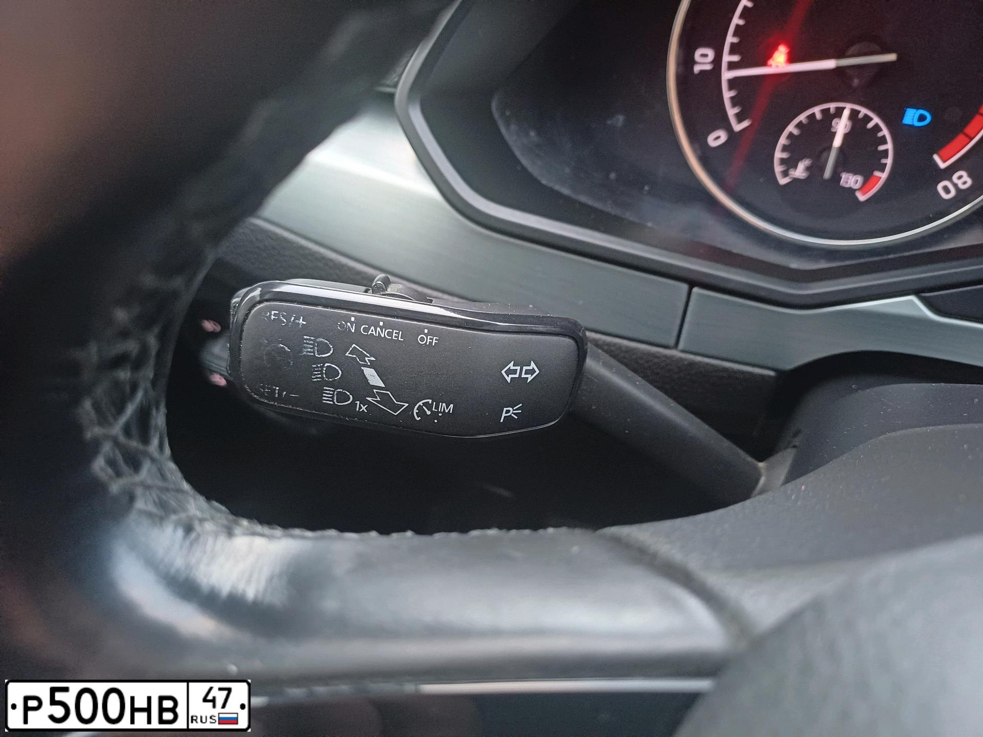 Фото автомобиля VOLKSWAGEN JETTA, 2013 — госномер В914ТТ147. Цвет: ЧЕРНЫЙ