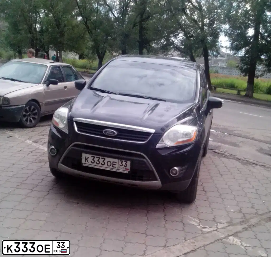 Фото автомобиля FORD FOCUS, 2007 — госномер К333ОЕ33. Цвет: СЕРЕБРИСТЫЙ