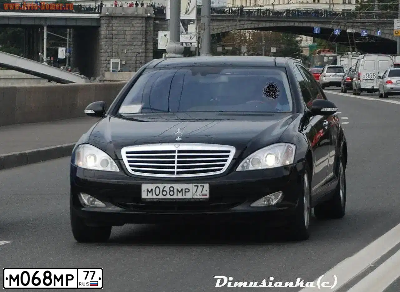 Фото автомобиля ГАЗ31029, 1996 — госномер М068МР77. Цвет: БЕЛЫЙ