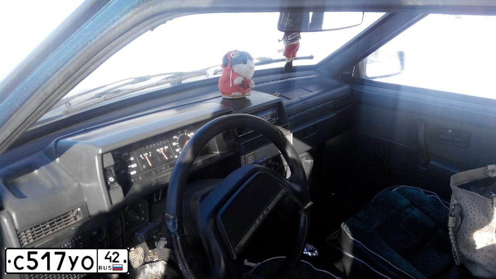 Фото автомобиля LADA 2108 SAMARA, 1993 — госномер С517УО42. Цвет: АКВАМАРИН