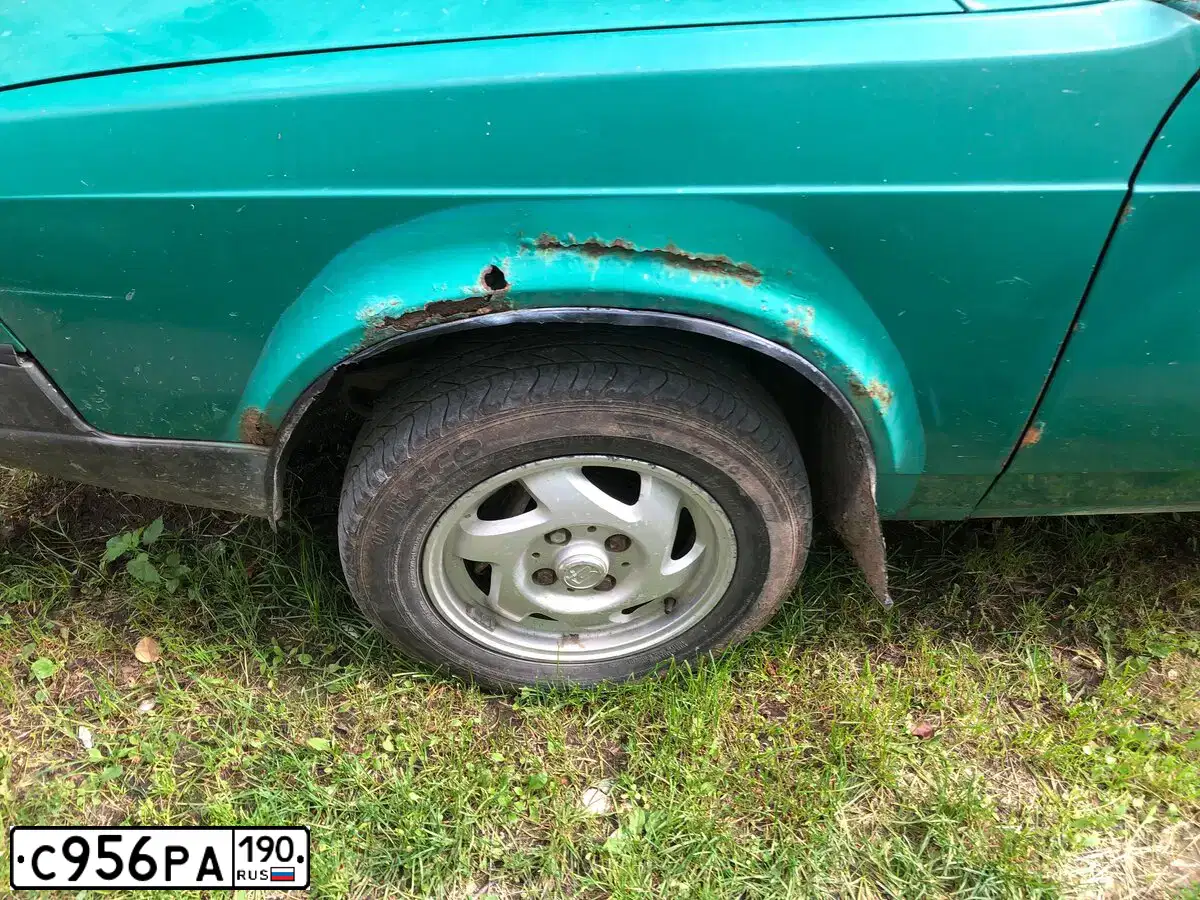 Фото автомобиля AZLK MOSKWITSCH 2141, 1998 — госномер О082ТР50. Цвет: ЗЕЛЕНЫЙ