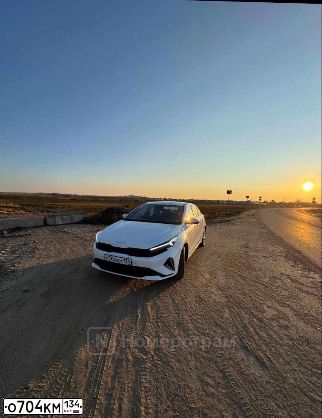 Фото автомобиля KIA K3, 2022 — госномер О704КМ134