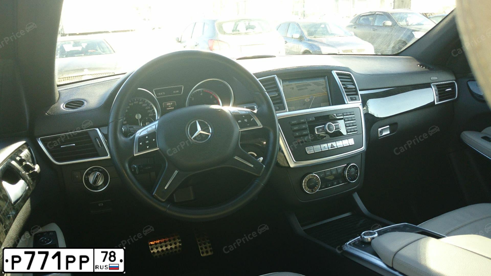 Фото автомобиля MERCEDES G-KLASSE, 2010 — госномер О113КО196. Цвет: ТЕМНО-СЕРЫЙ