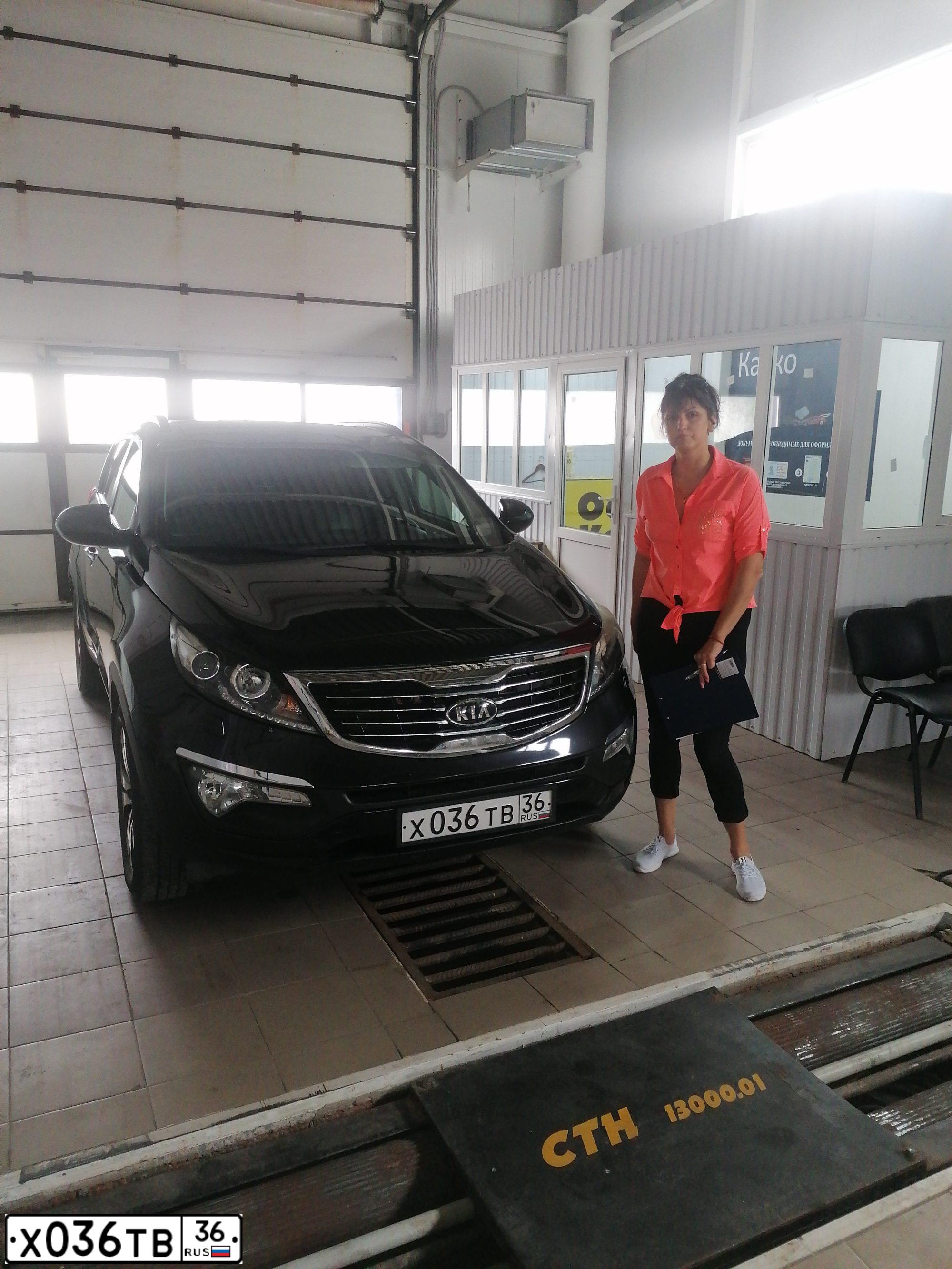 Фото автомобиля OPEL ASTRA, 2010 — госномер Р353НН68. Цвет: синий