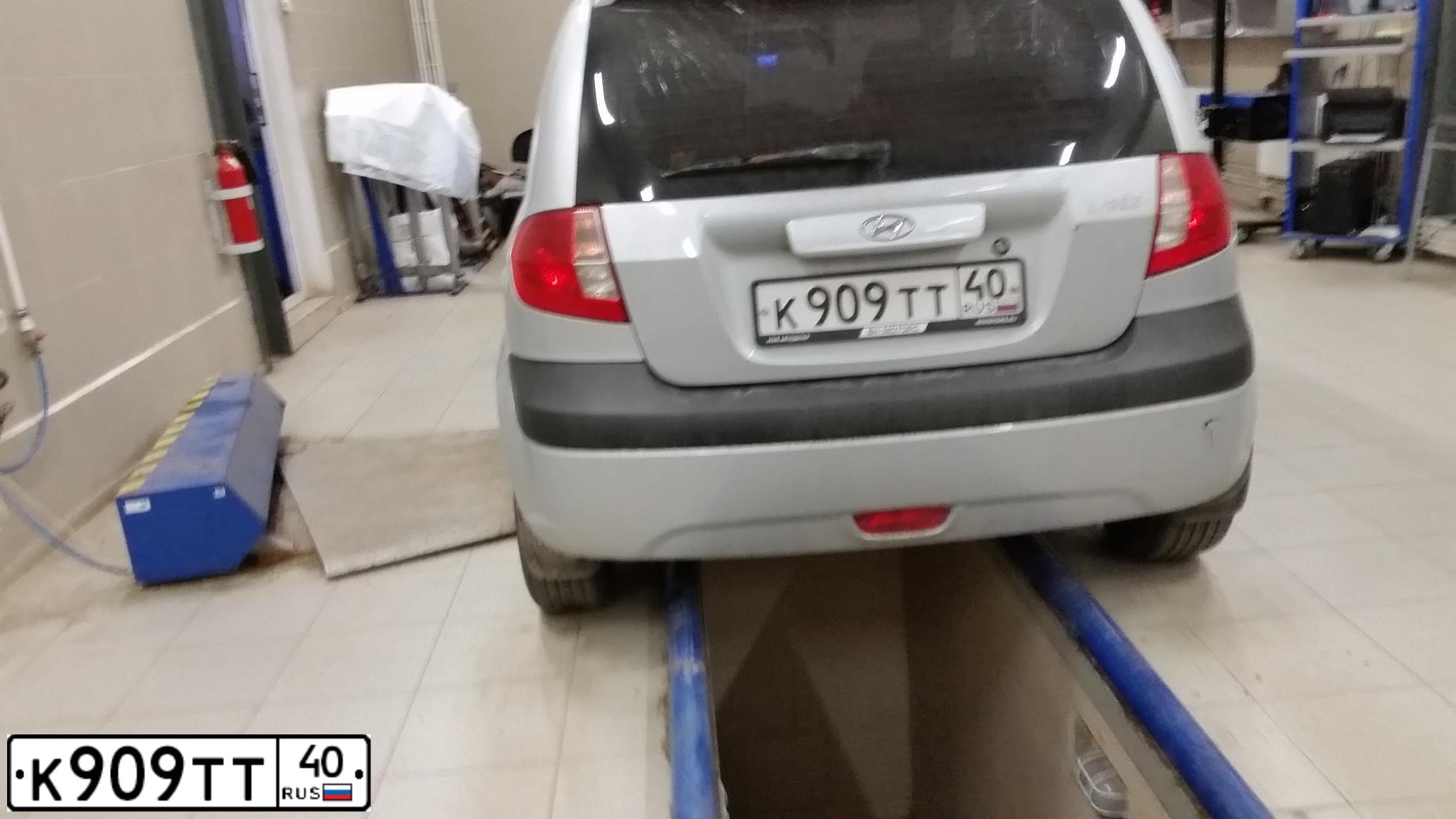 Фото автомобиля HYUNDAI GETZ, 2008 — госномер Е672УЕ790. Цвет: СЕРЕБРИСТЫЙ