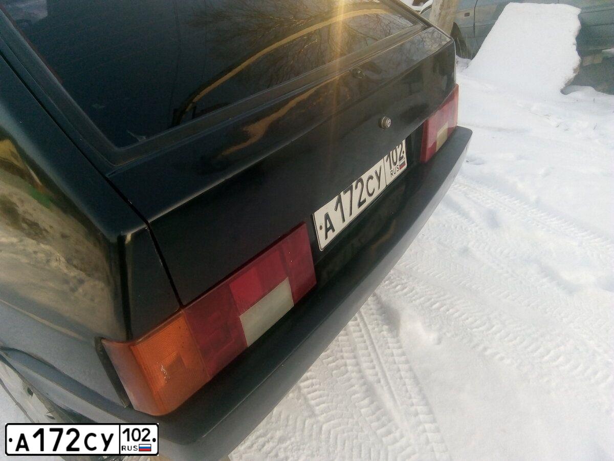 Фото автомобиля LADA 2109 SAMARA, 2003 — госномер Е026ЕТ18. Цвет: ЧЕРНЫЙ