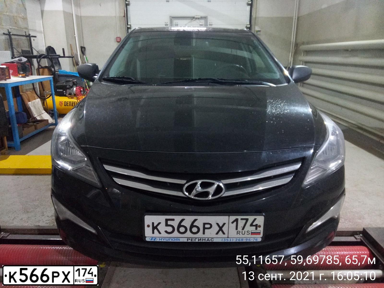 Фото автомобиля HYUNDAI SOLARIS, 2014 — госномер К566РХ174. Цвет: ЧЕРНЫЙ