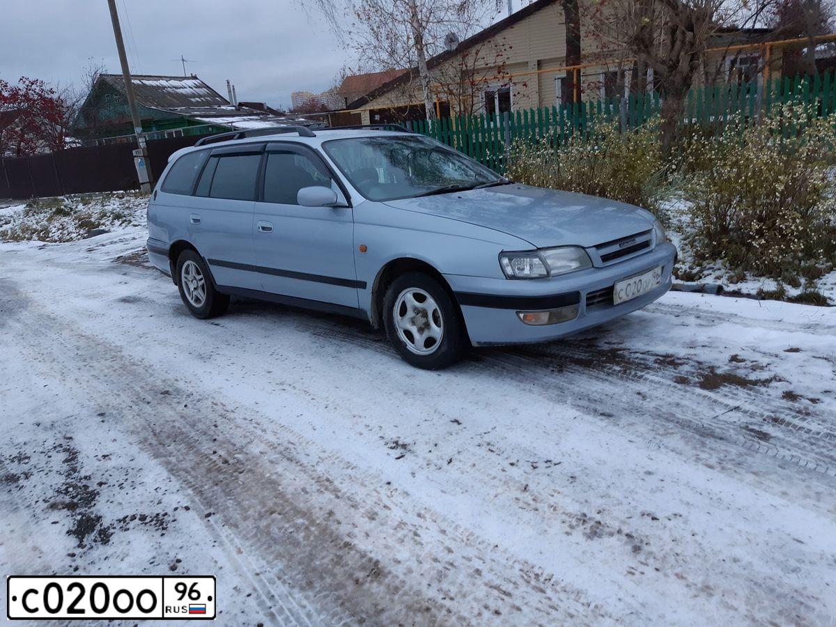 Фото автомобиля TOYOTA COROLLA, 2008 — госномер С020ОО96. Цвет: ЧЕРНЫЙ