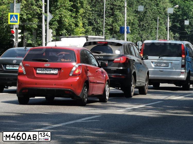 Фото автомобиля KIA RIO, 2010 — госномер А224СМ37. Цвет: Красный