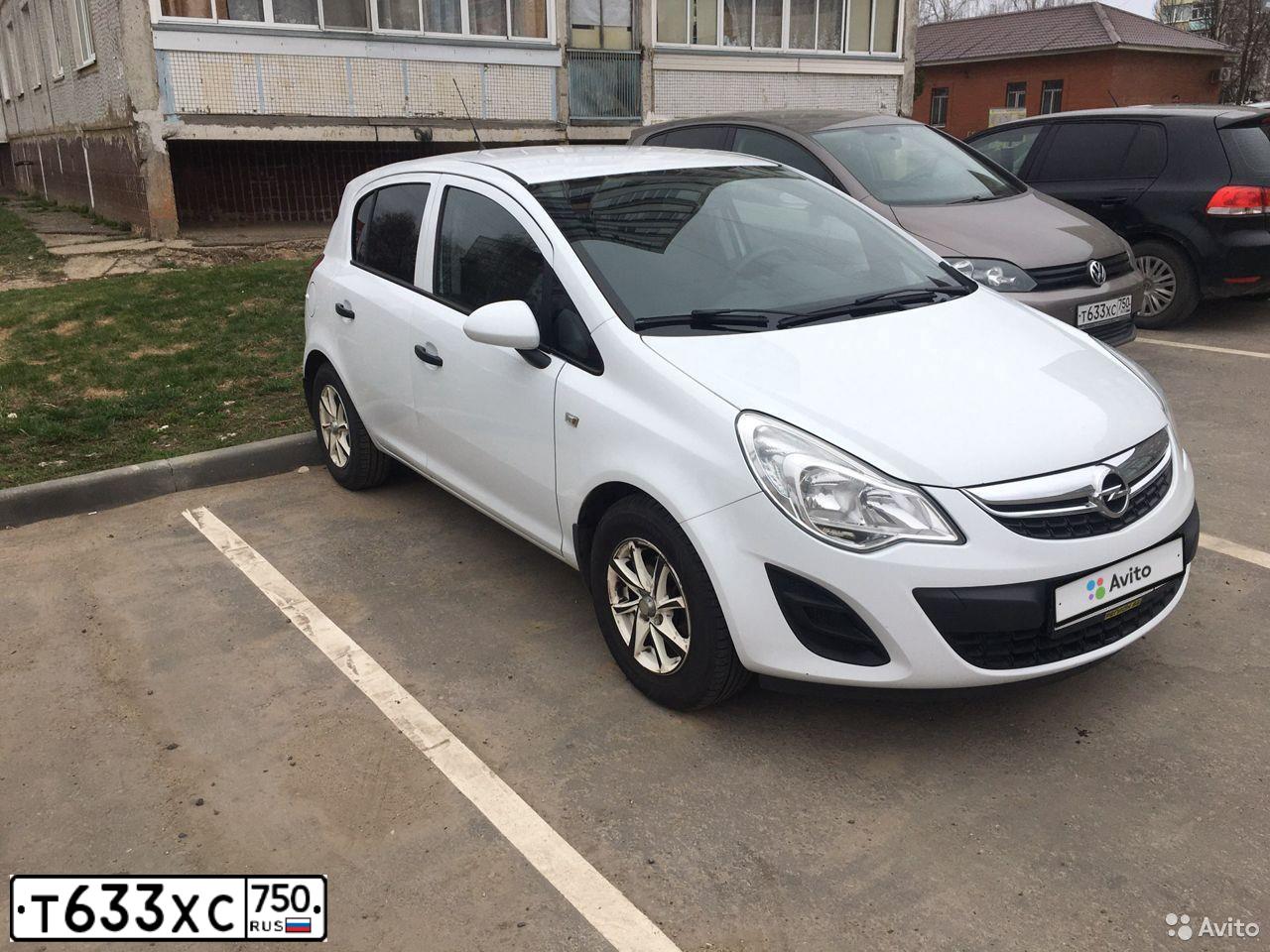 Фото автомобиля VOLKSWAGEN GOLF PLUS, 2012 — госномер Т770ТТ190. Цвет: СЕРО-КОРИЧНЕВЫЙ