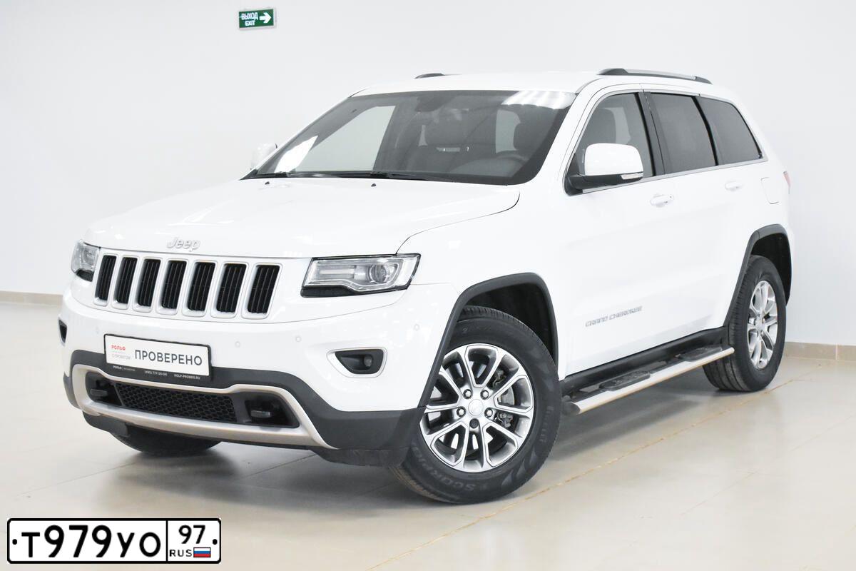 Фото автомобиля JEEP GRAND CHEROKEE, 2016 — госномер Т241УМ799. Цвет: Белый