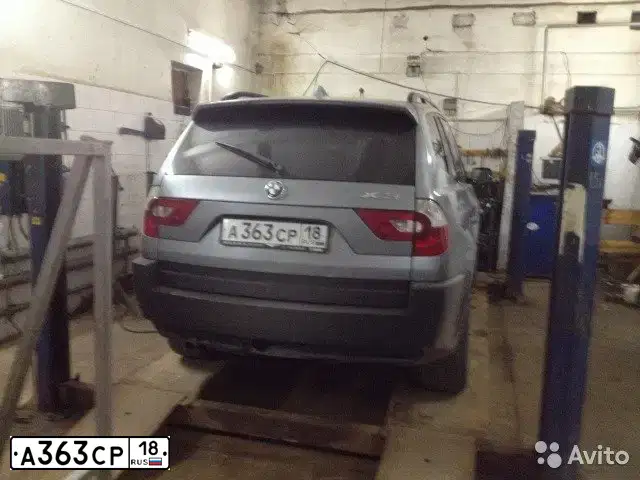 Фото автомобиля BMW X3, 2004 — госномер Р974ХК71. Цвет: СЕРЫЙ