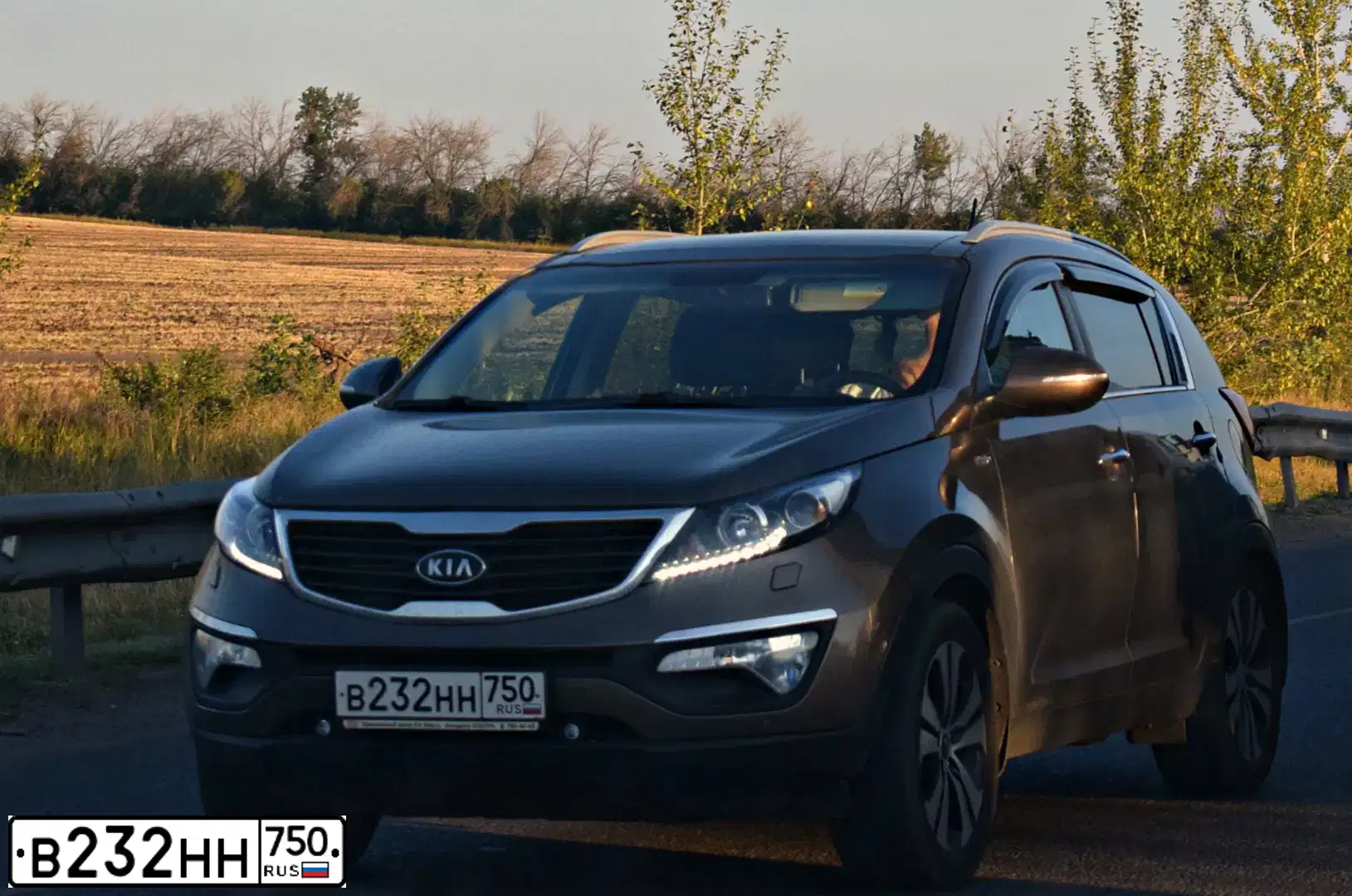 Фото автомобиля KIA SPORTAGE, 2011 — госномер С164ЕМ181