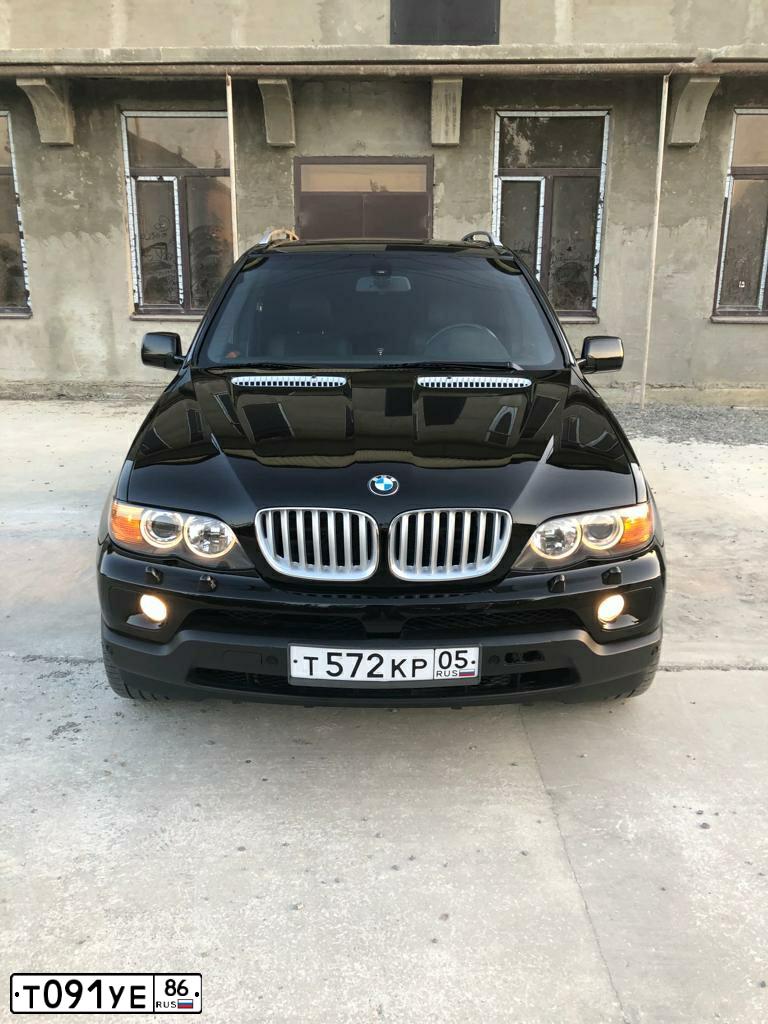 Фото автомобиля БМВ X5, 2000 — госномер М184НУ761. Цвет: ЧЕРНЫЙ