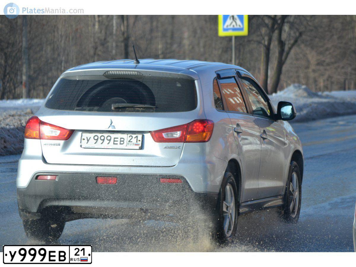 Фото автомобиля MITSUBISHI ASX, 2012 — госномер У999ЕВ21. Цвет: Серебристый