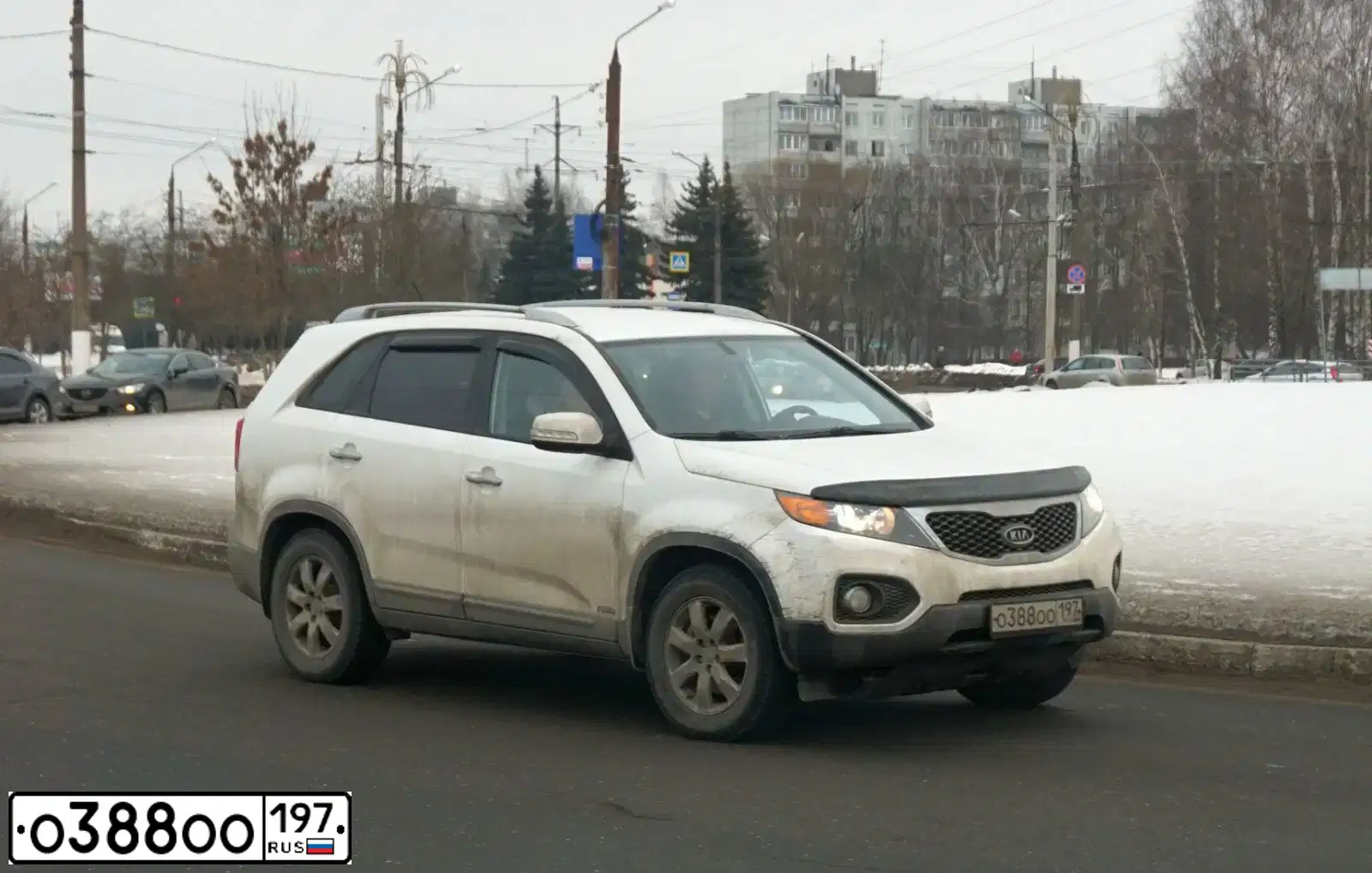 Фото автомобиля KIA SORENTO, 2017 — госномер О388ОО197. Цвет: Белый