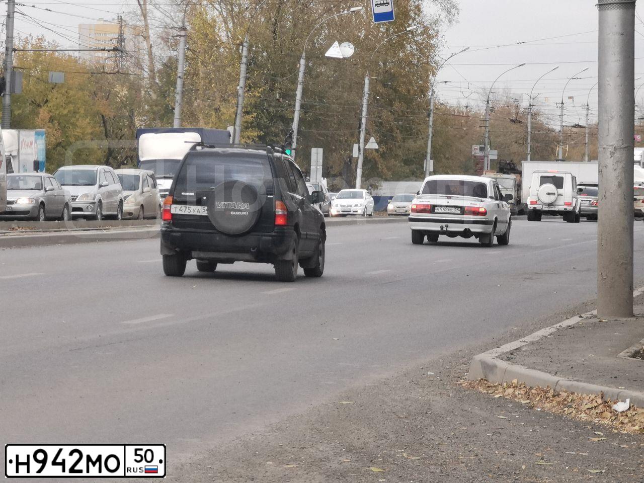 Фото автомобиля ГАЗ 3102, 2002 — госномер Н972АЕ85. Цвет: СЕРЕБРИСТЫЙ МЕТАЛЛИК