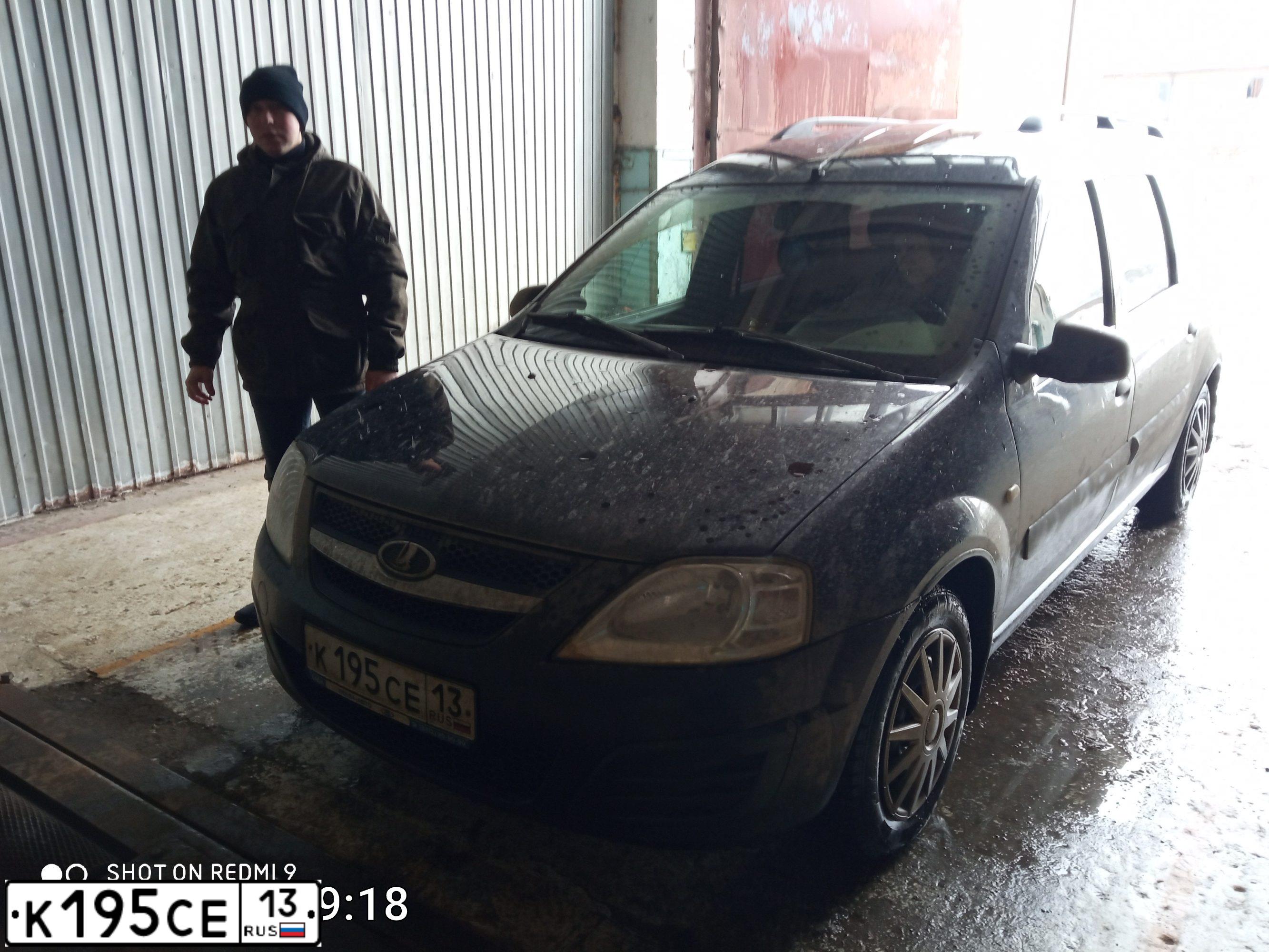 Фото автомобиля LADA LARGUS, 2017 — госномер М928ТХ13. Цвет: ТЕМНО-КОРИЧНЕВЫЙ