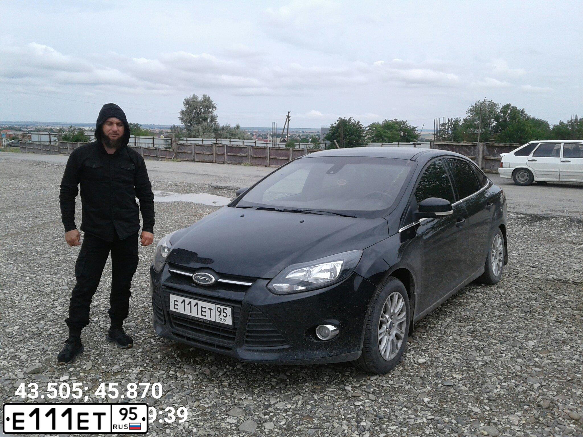 Фото автомобиля FORD FOCUS, 2014 — госномер У257МА116. Цвет: ЧЕРНЫЙ