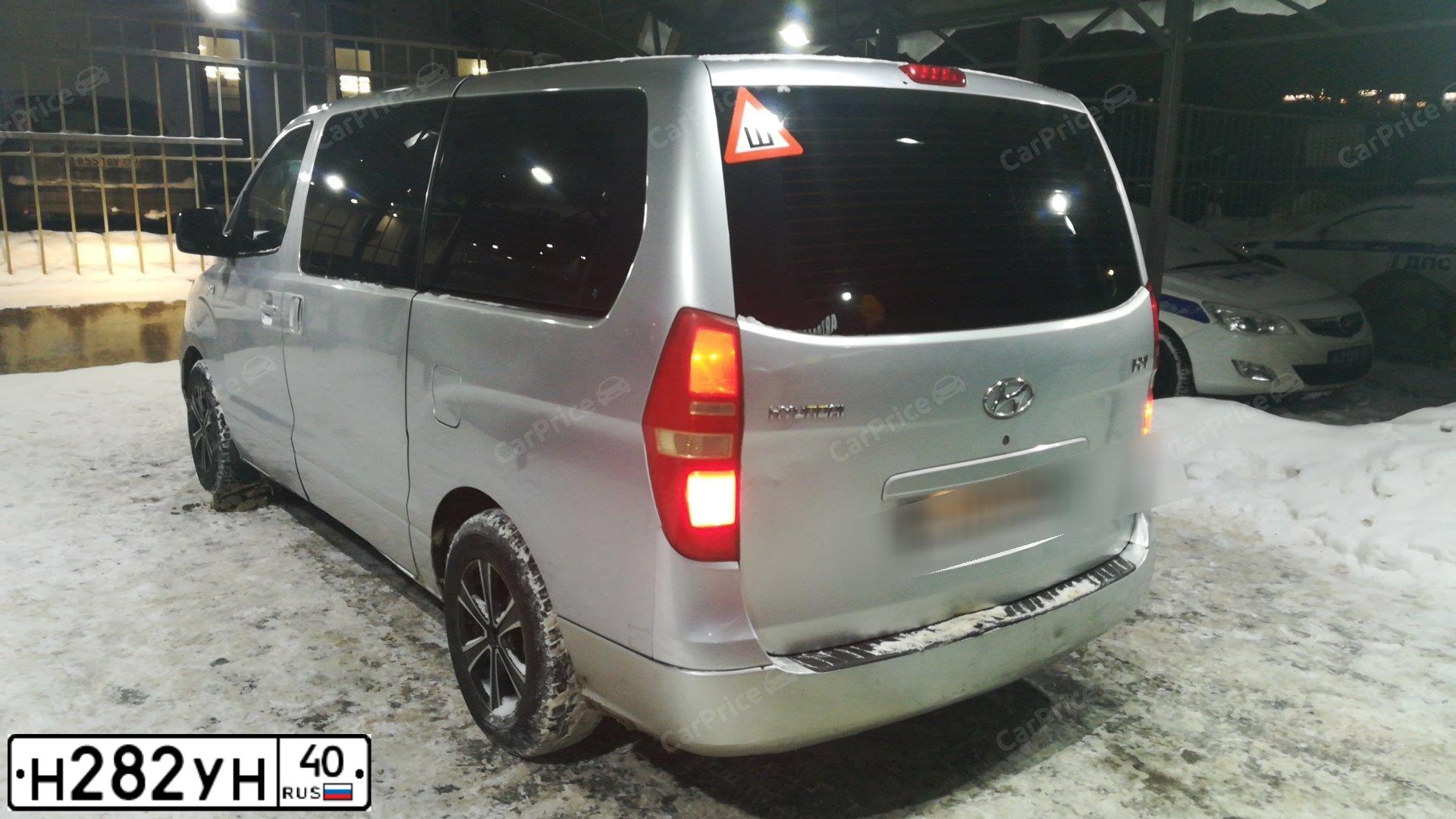 Фото автомобиля OPEL ZAFIRA, 2010 — госномер Р498АО48. Цвет: ЧЕРНЫЙ