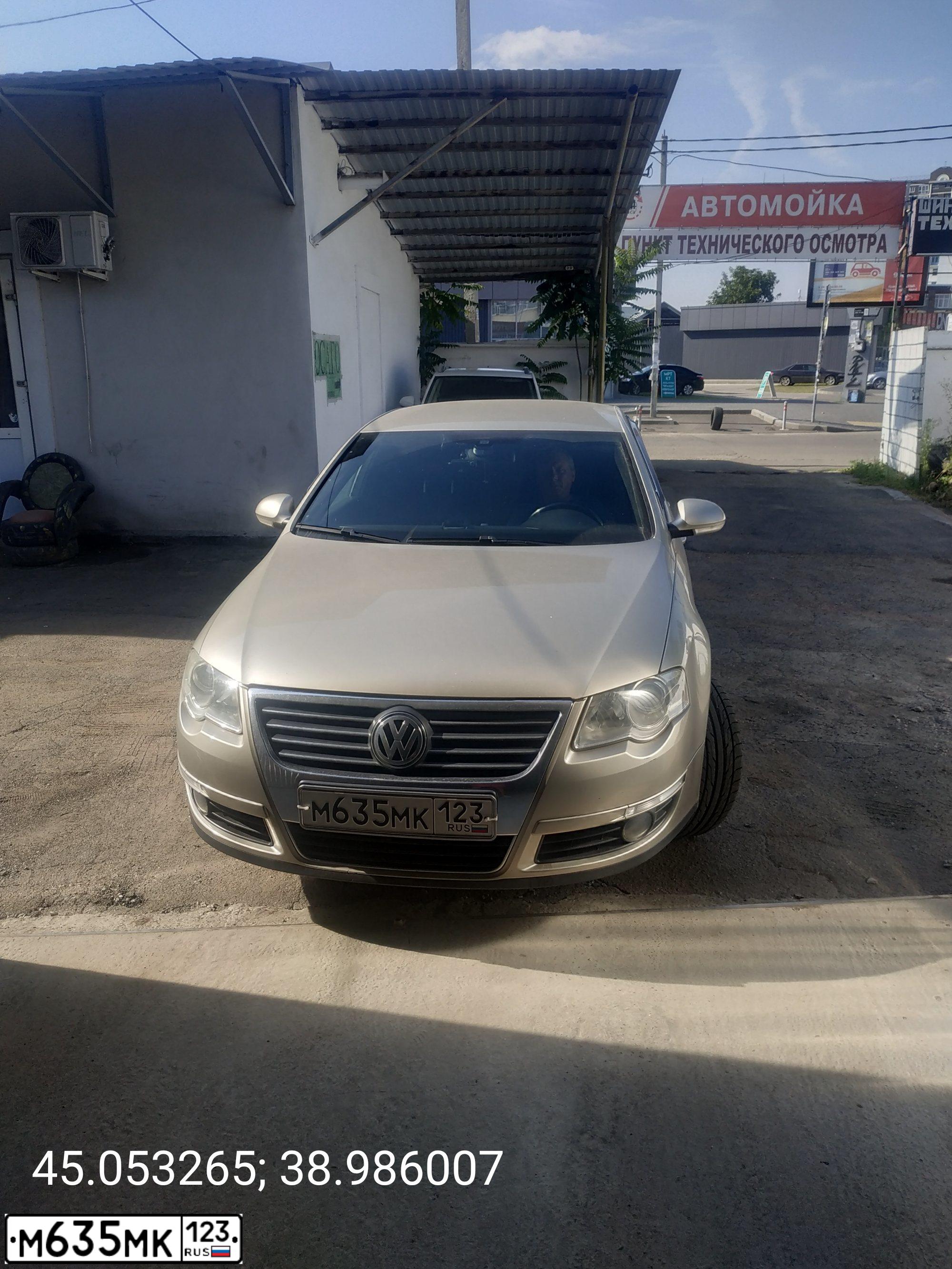 Фото автомобиля VOLKSWAGEN PASSAT, 2007 — госномер О150НА61. Цвет: БЕЖЕВЫЙ