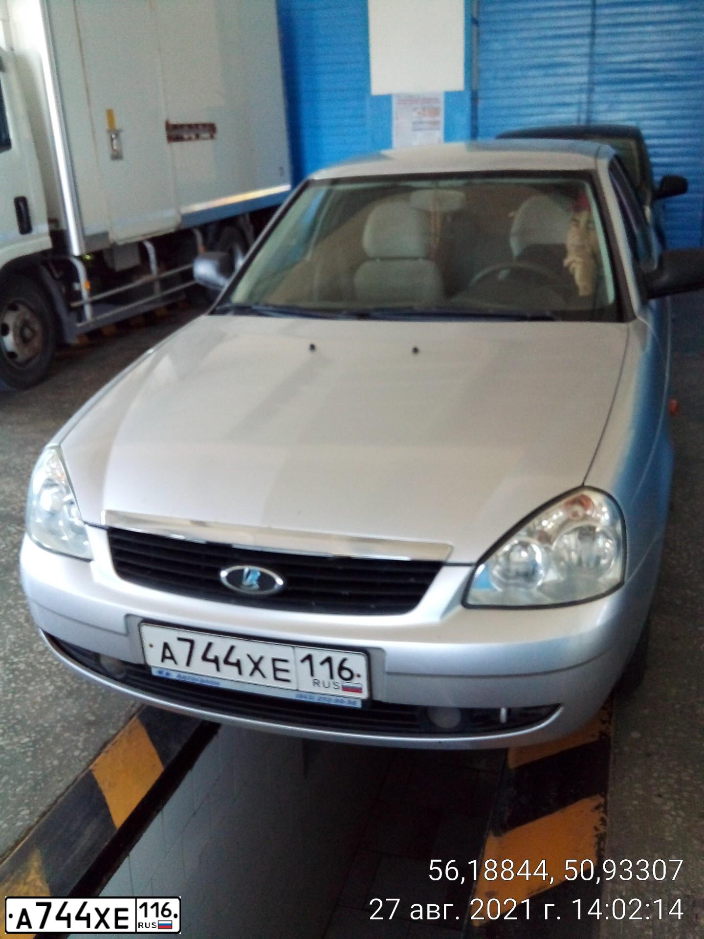 Фото автомобиля LADA 2170 PRIORA, 2007 — госномер С803СХ43. Цвет: СВЕТЛО СЕРЕБРИСТЫЙ МЕТАЛЛ