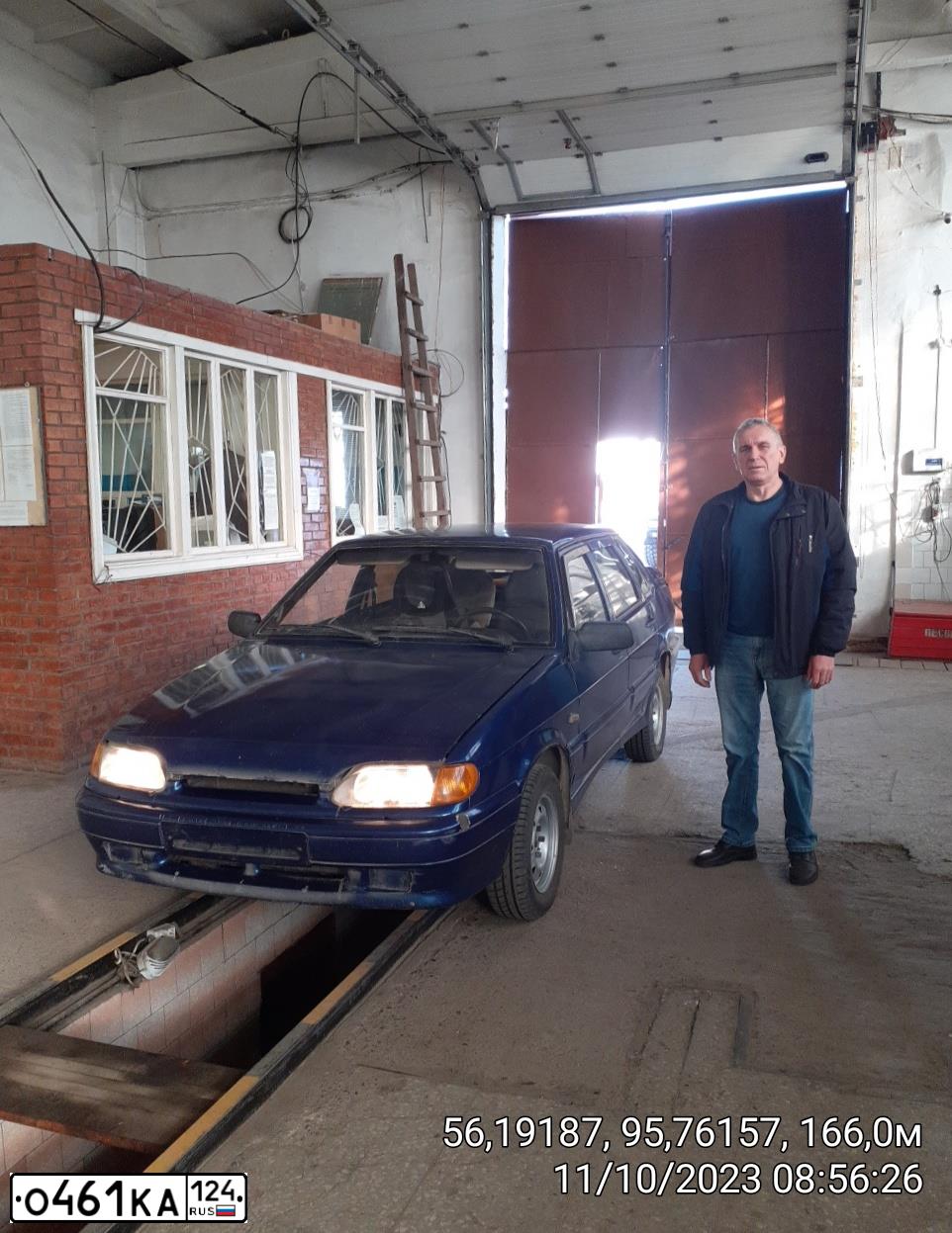 Фото автомобиля LADA 2115, 2003 — госномер Х276ТТ124