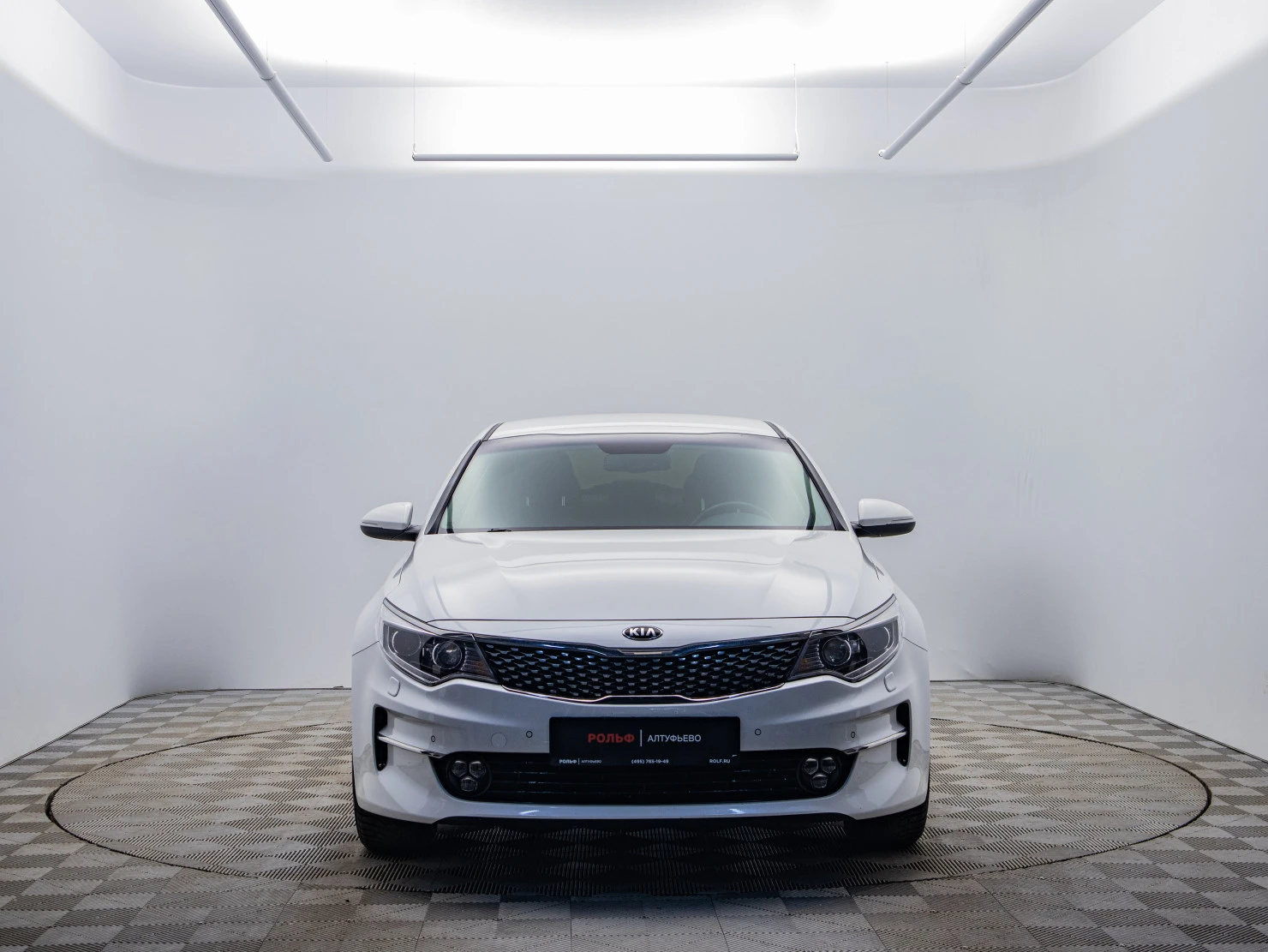 Фото автомобиля KIA MAGENTIS / OPTIMA, 2018 — госномер С404ОО750. Цвет: БЕЛЫЙ