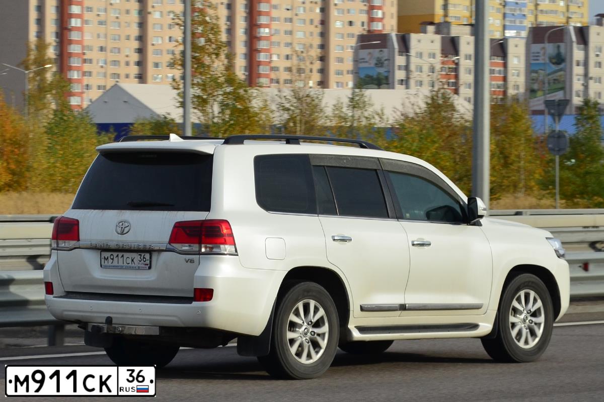 Фото автомобиля OPEL ASTRA, 2011 — госномер М911СК68. Цвет: БЕЛЫЙ