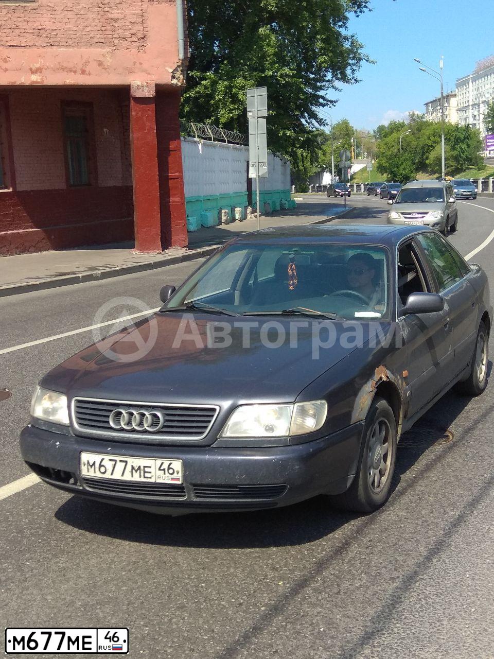 Фото автомобиля AUDI A6, 1996 — госномер М677МЕ46. Цвет: ФИОЛЕТОВЫЙ