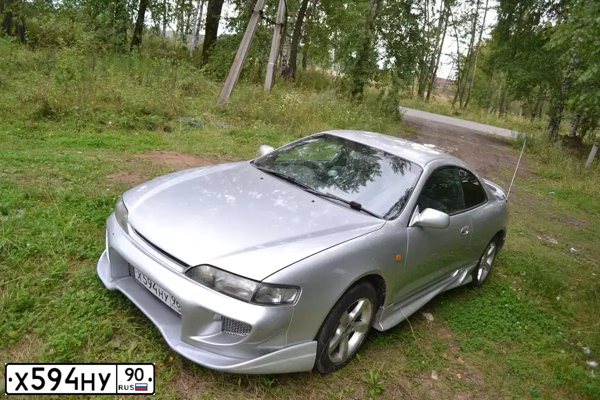 Фото автомобиля LADA 2108 SAMARA, 1994 — госномер М222ЕМ77. Цвет: ТЕМНО-СЕРЫЙ