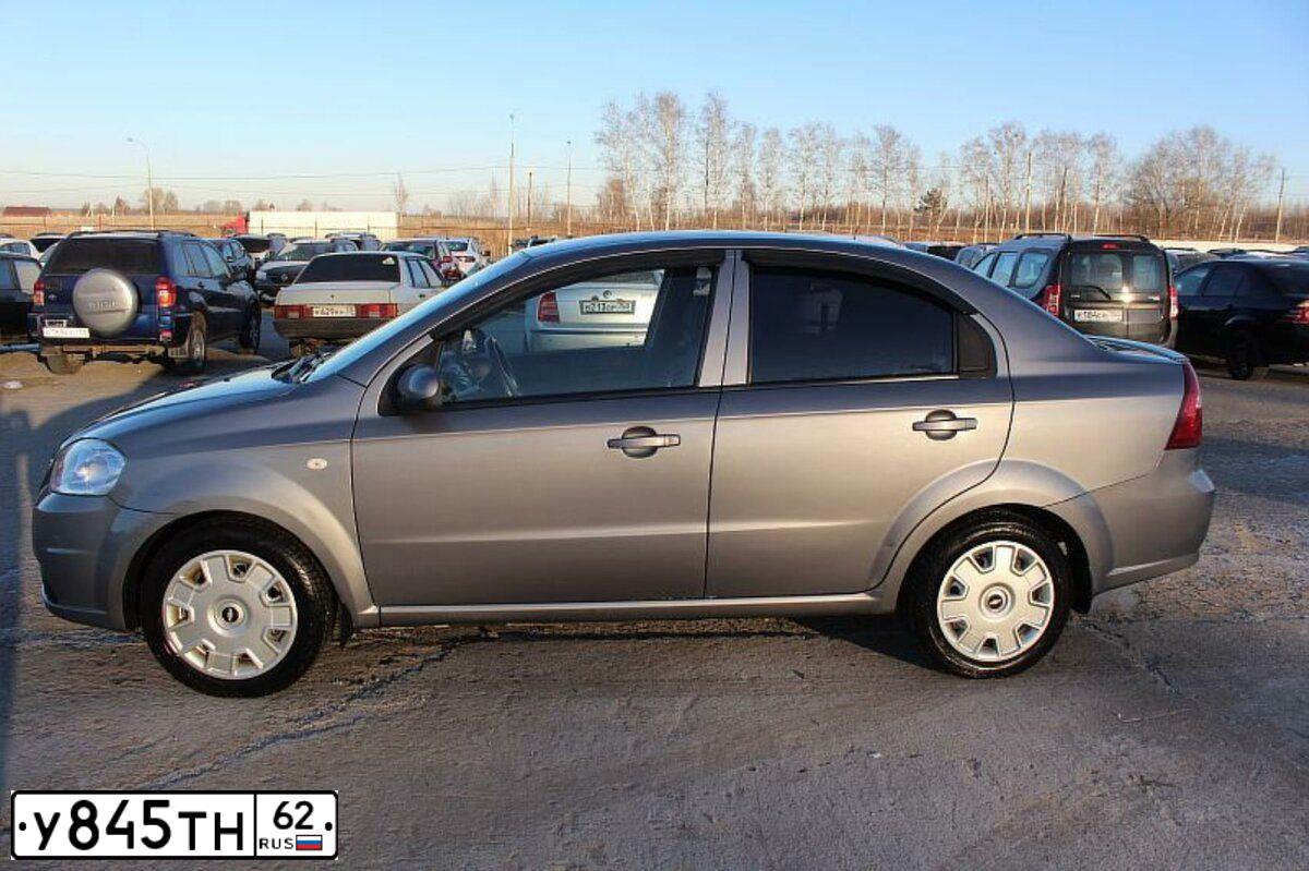 Фото автомобиля CHEVROLET T AVEO, 2007 — госномер У845ТН62. Цвет: Серый