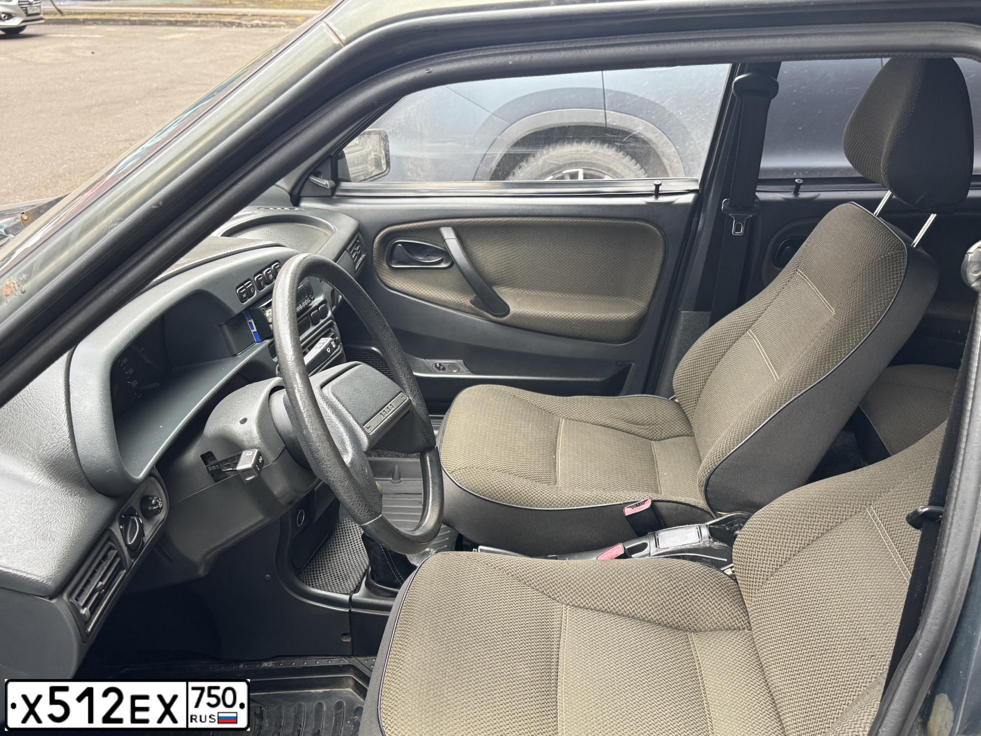 Фото автомобиля LADA 2115 SAMARA, 2006 — госномер Х512ЕХ750. Цвет: ЗОЛОТИСТЫЙ ТЕМНО-ЗЕЛЕНЫЙ