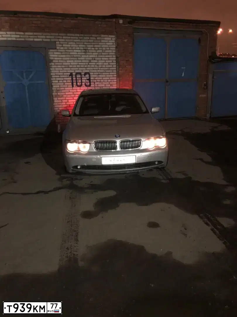 Фото автомобиля BMW SERIE 7, 2001 — госномер Н484НК797. Цвет: Серебристый