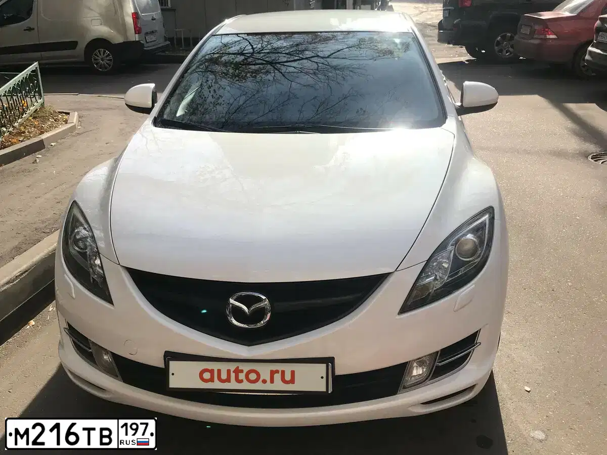Фото автомобиля MAZDA 6, 2008 — госномер У716СК799. Цвет: Белый