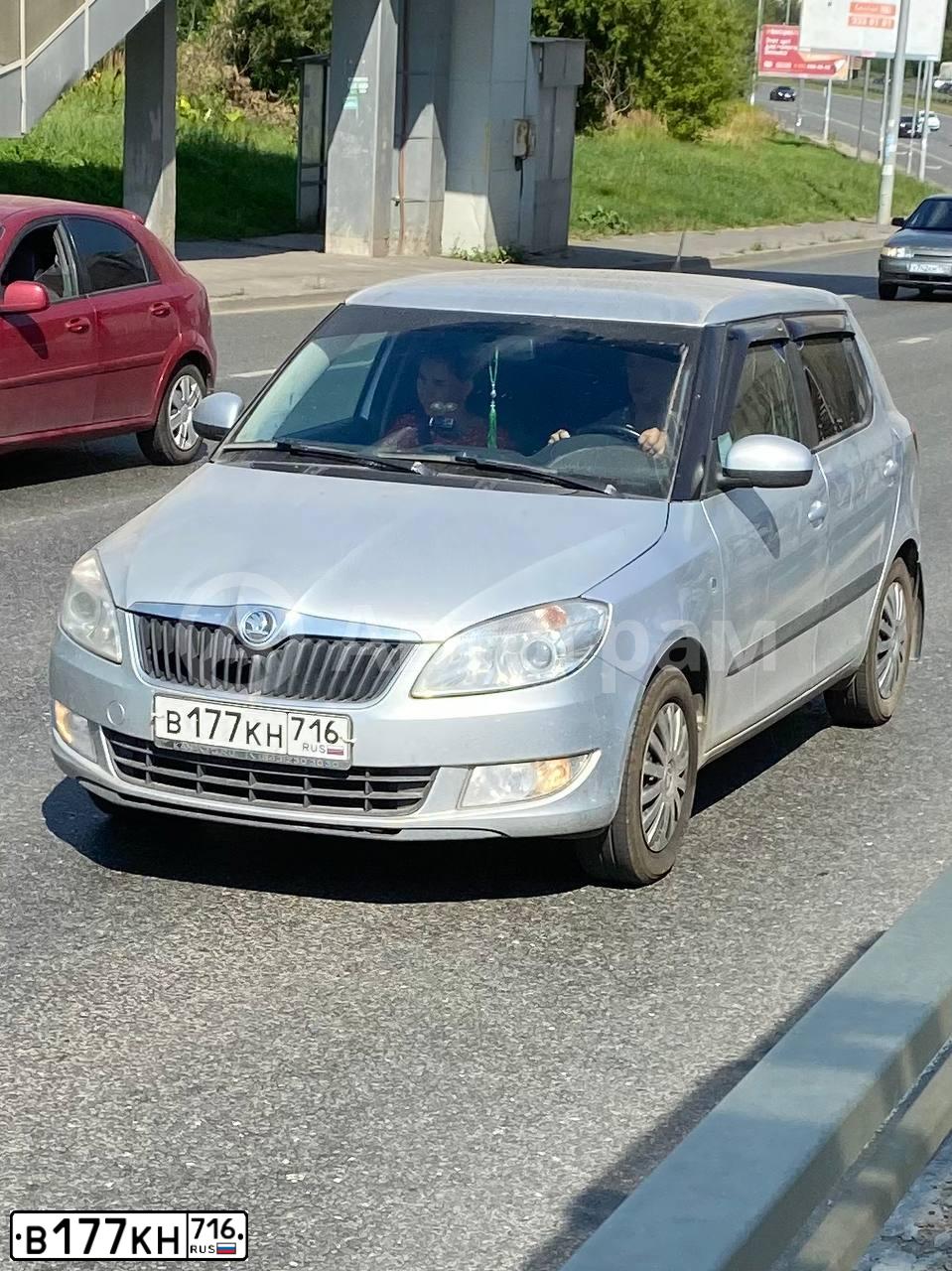 Фото автомобиля SKODA FABIA, 2013 — госномер В177КН716. Цвет: серебристый