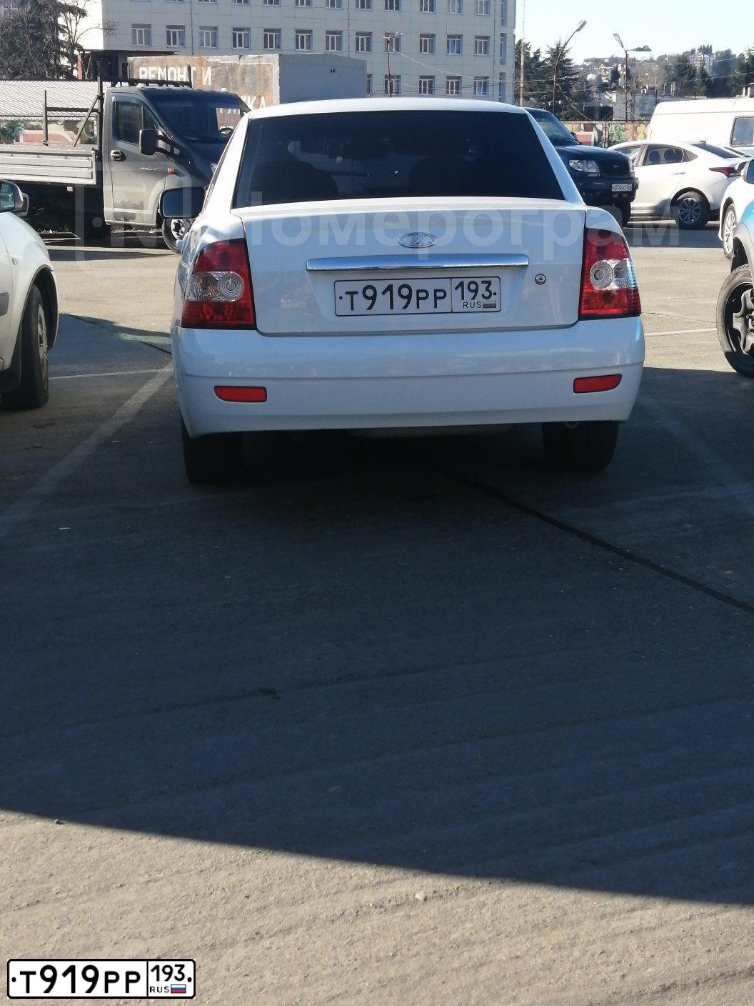 Фото автомобиля LADA 2170 PRIORA, 2009 — госномер М001ММ93. Цвет: Белый