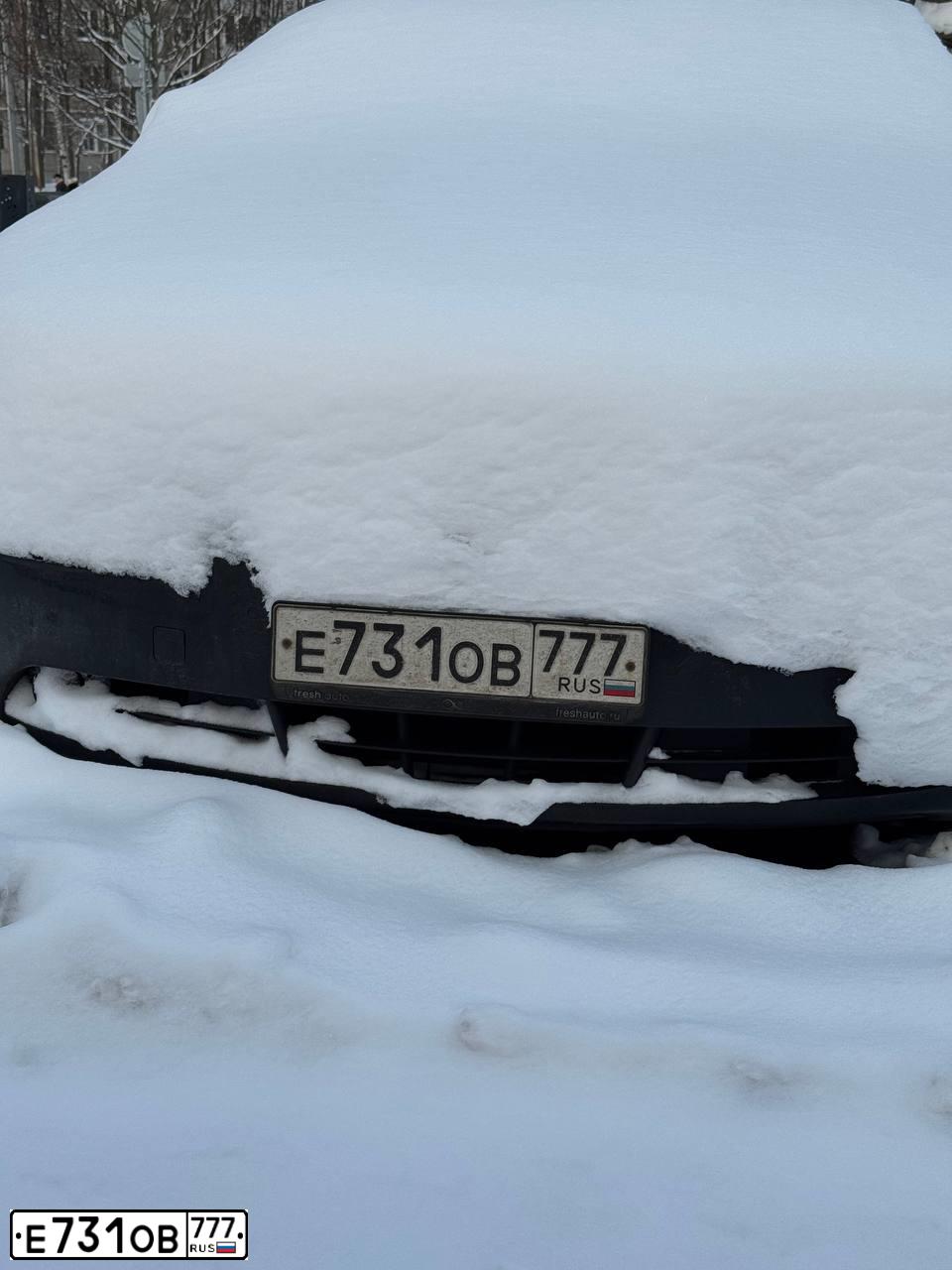 Фото автомобиля BMW SERIE 5, 2005 — госномер Е731ОВ777. Цвет: ЧЕРНЫЙ