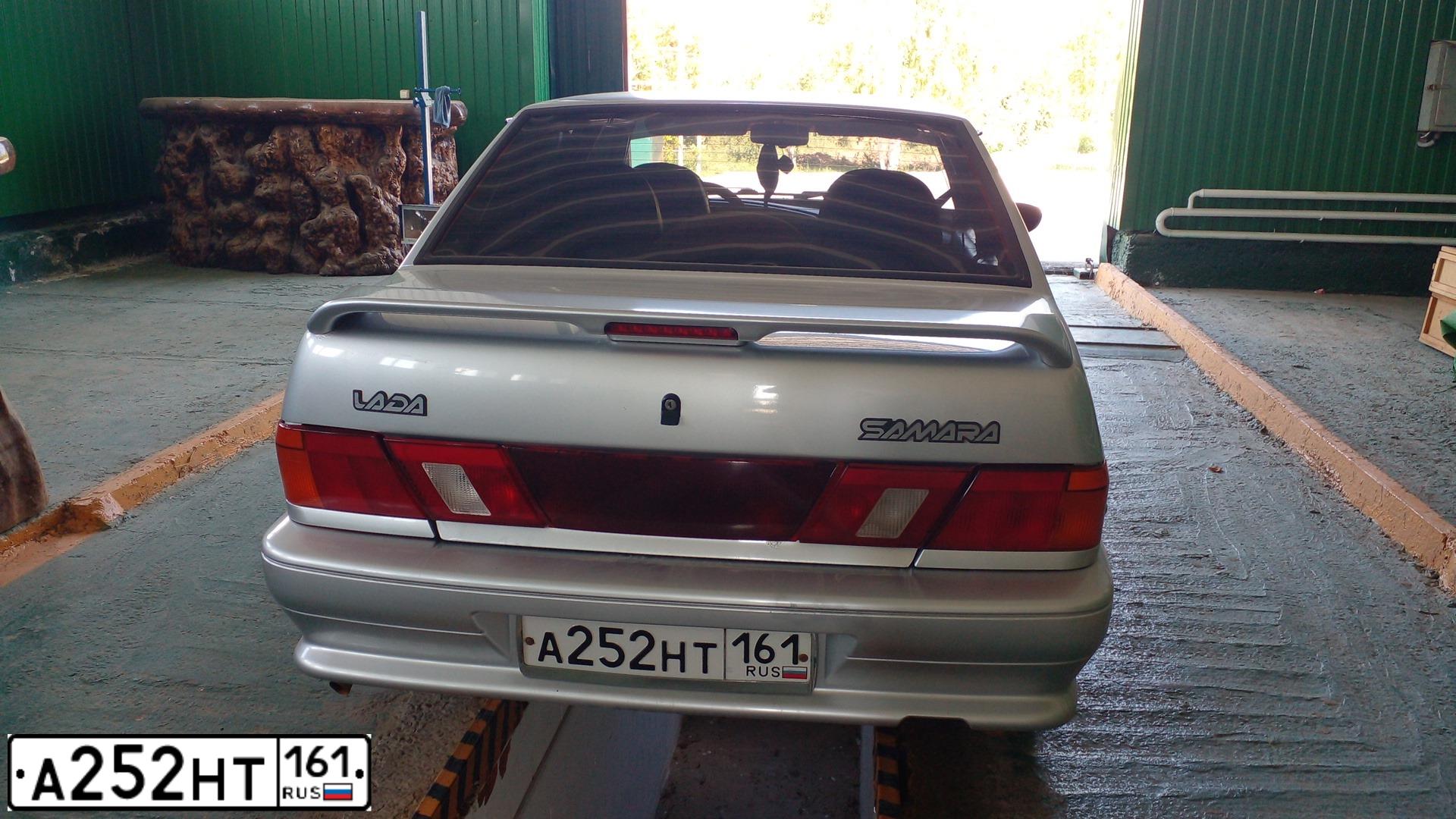 Фото автомобиля LADA 2115 SAMARA, 2008 — госномер А252НТ161. Цвет: С. СЕРЕБРИСТЫЙ МЕТАЛ