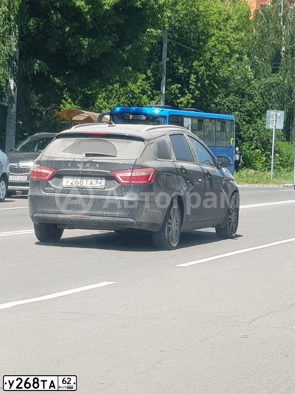 Фото автомобиля LADA VESTA, 2019 — госномер У268ТА62. Цвет: ЧЕРНЫЙ