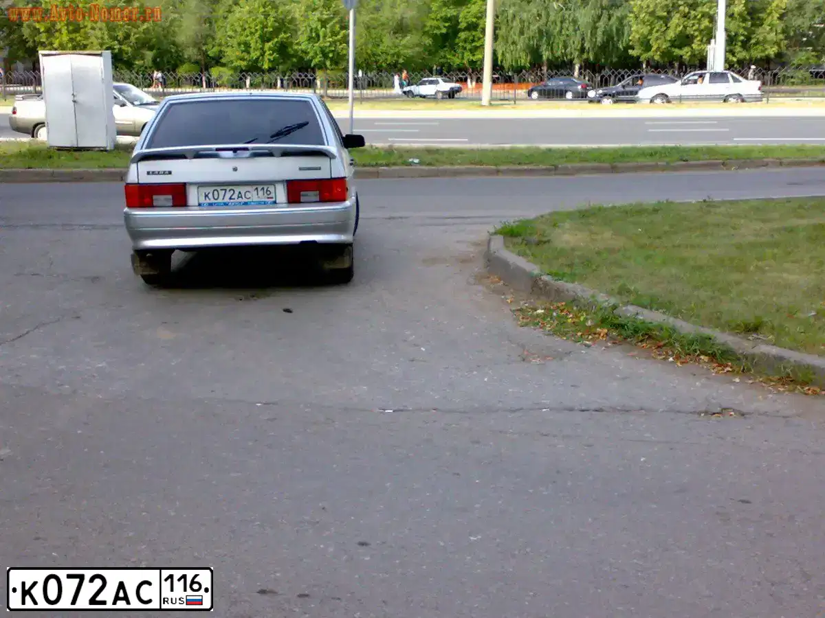 Фото автомобиля LADA 2114 SAMARA, 2008 — госномер К072АС116. Цвет: СВЕТЛО-СЕРЫЙ
