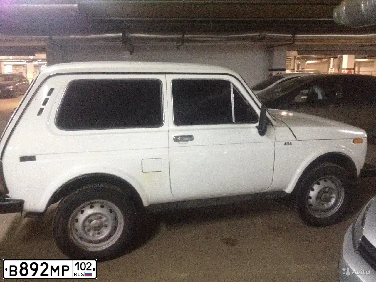 Фото автомобиля LADA 2121 NIVA, 1997 — госномер У913ОС102. Цвет: БЕЛЫЙ