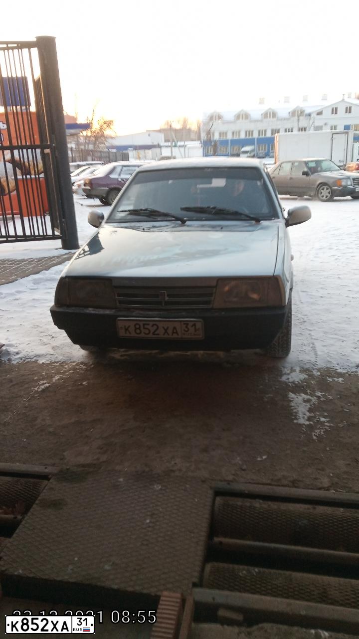 Фото автомобиля LADA 2109 SAMARA, 2000 — госномер К852ХА31. Цвет: СЕРЕБРИСТО-ГОЛУБОЙ