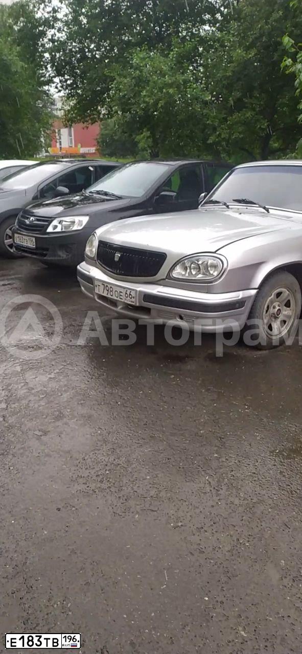 Фото автомобиля LADA GRANTA, 2017 — госномер С444КС196. Цвет: ЧЕРНЫЙ
