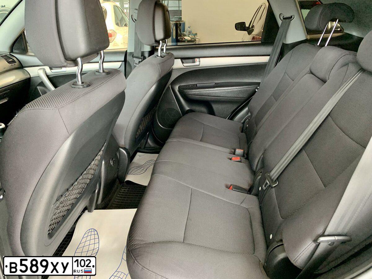 Фото автомобиля KIA SORENTO, 2010 — госномер Х916ХК72. Цвет: СЕРЕБРИСТЫЙ